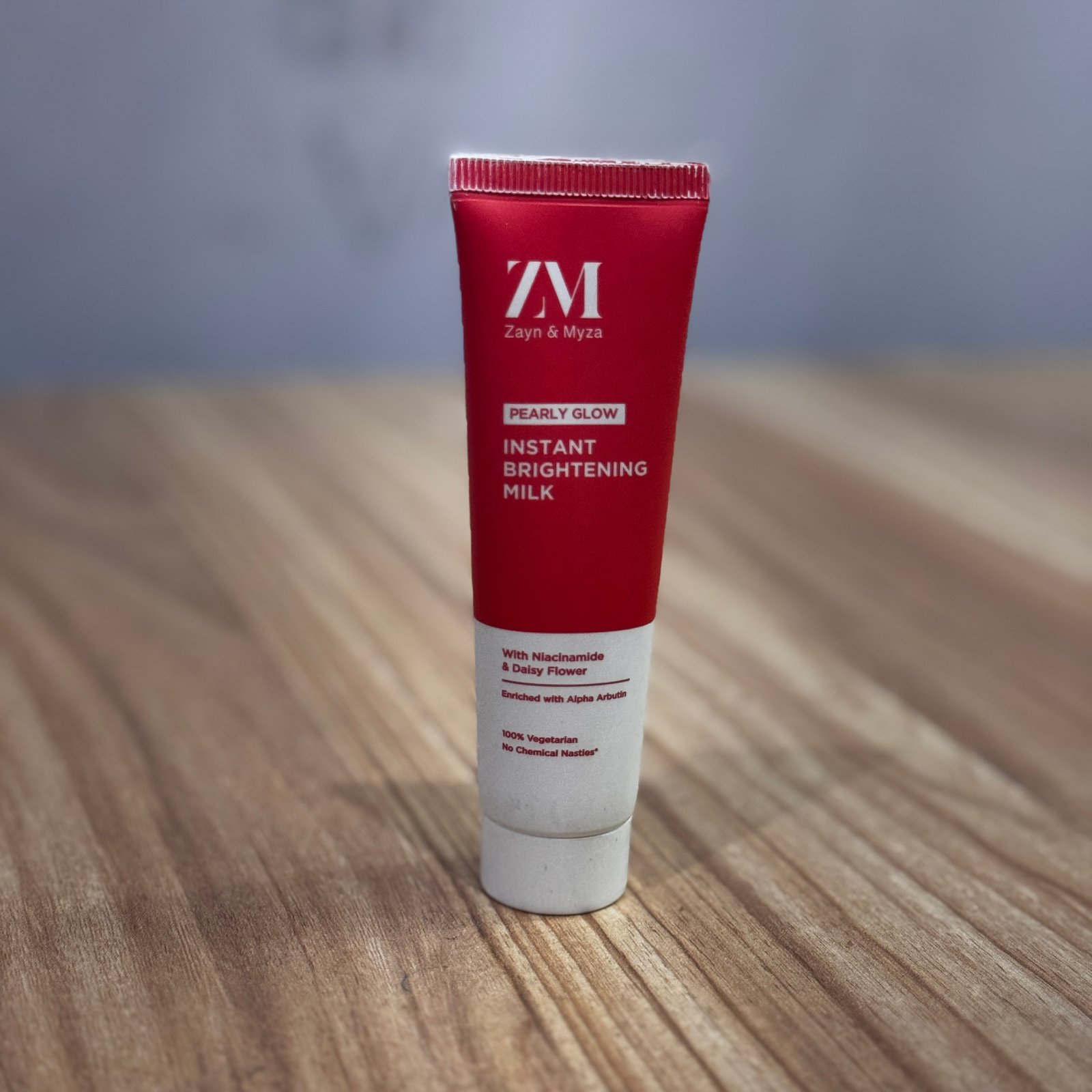ZM Pearly Glow Instant Brightening Milk