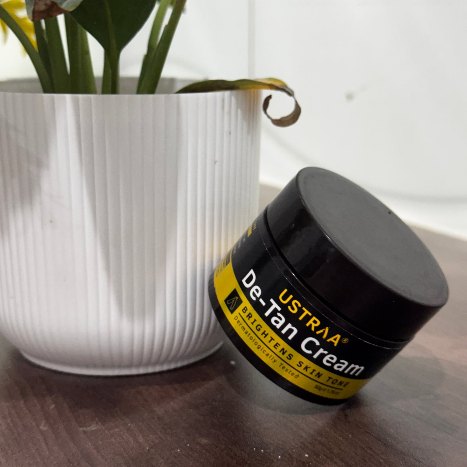 Ustraa De-Tan Face Cream