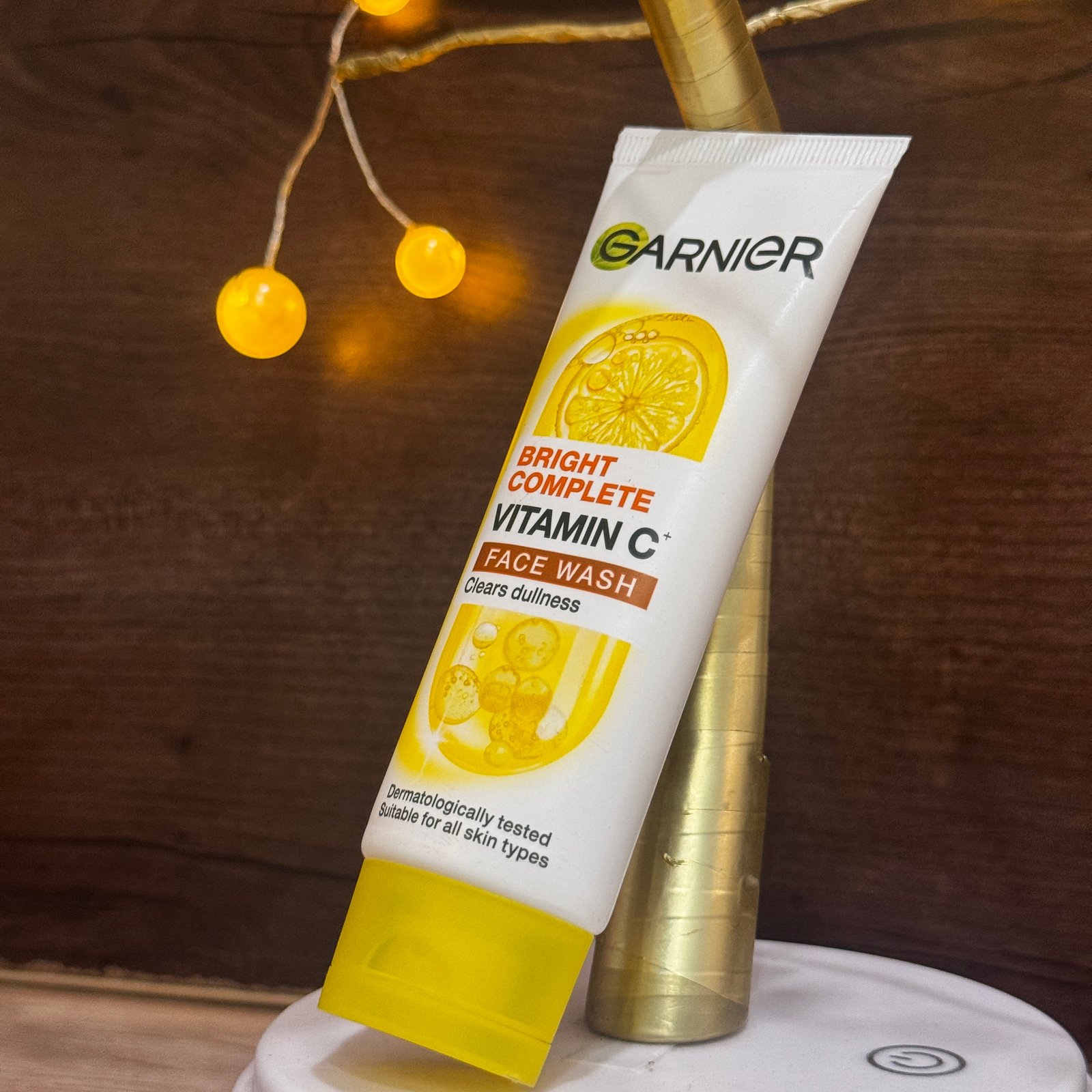 Garnier Bright Complete Vitamin C Face Wash for Brightness & Glow, 50g