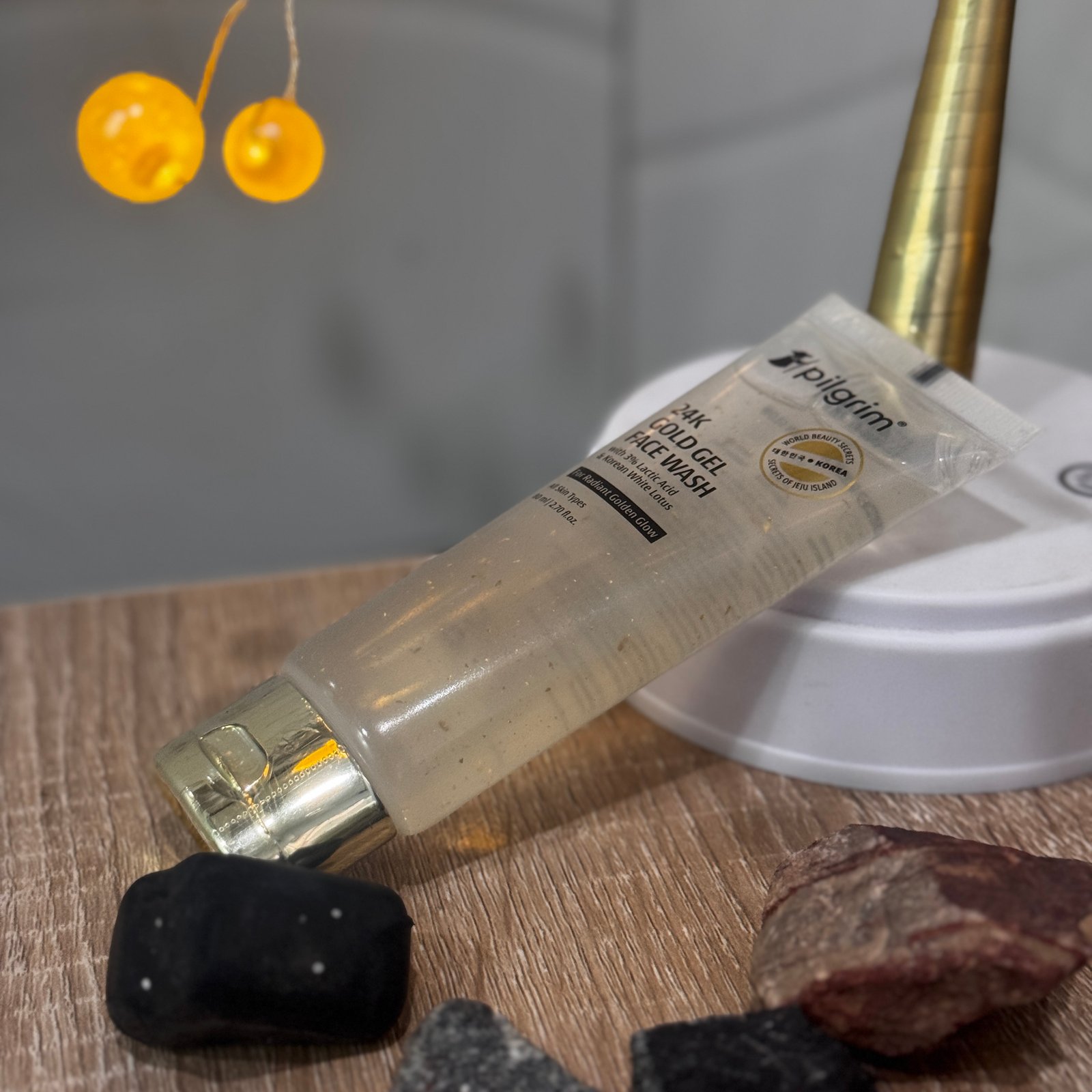 Pilgrim 24k Gold Gel Facewash with Korean White Lotus & Lactic Acid 80ml